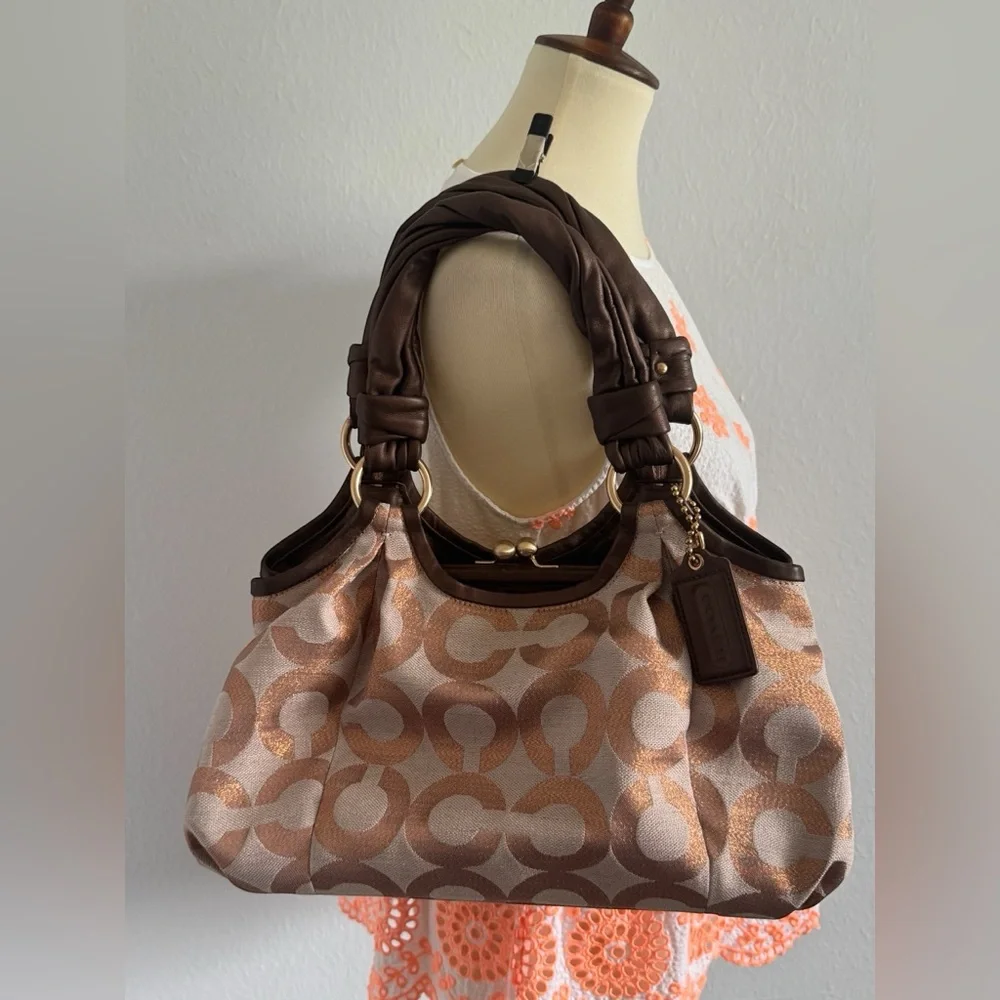 Coach Parker Shimmer Copper Rose Gold Center Kisslock Signature C Shoulder Purse - Picture 12 of 12